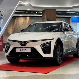 vinfast-vf7